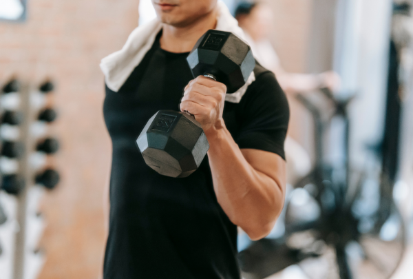 A man lifting weights